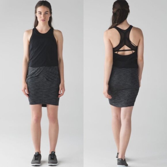 Lululemon Yoga Haven Skirt Grey‎ Mini Ruched Size 2 Pull On Minimalist Capsule - Picture 2 of 9